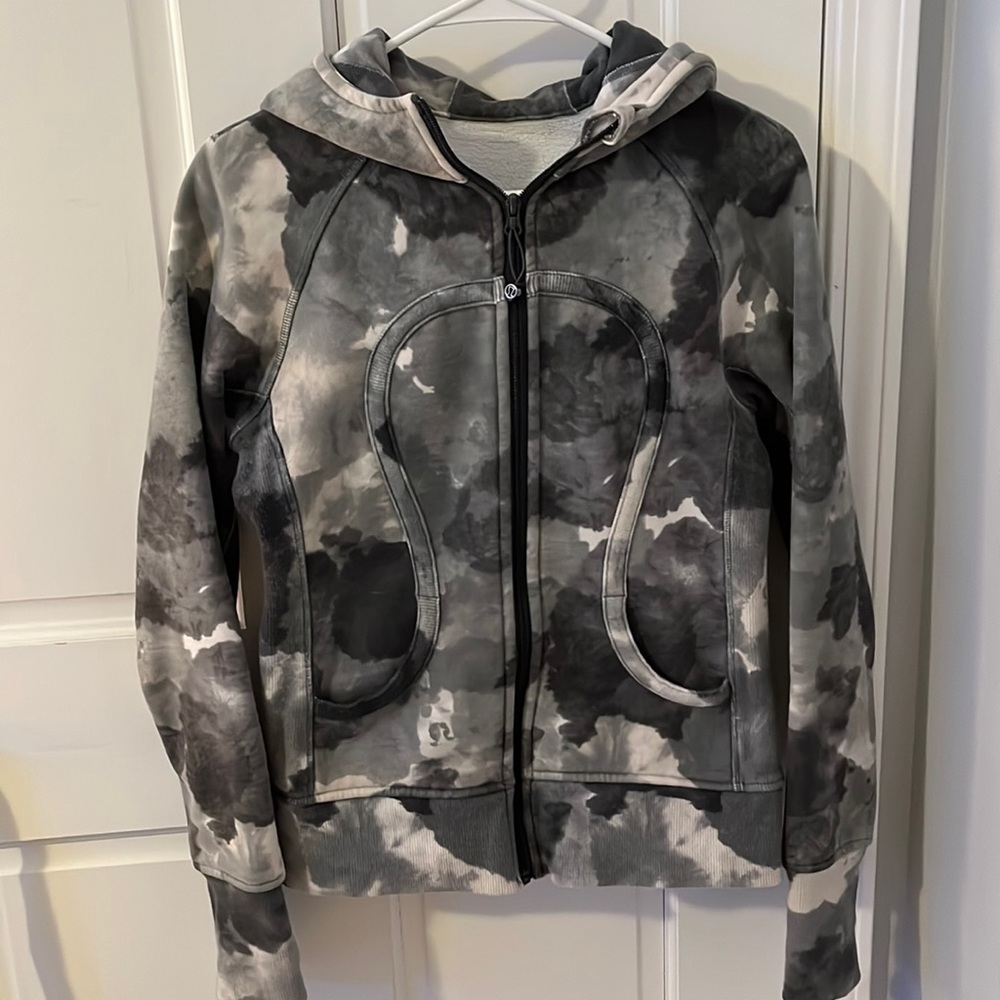lululemon tie dye scuba hoodie